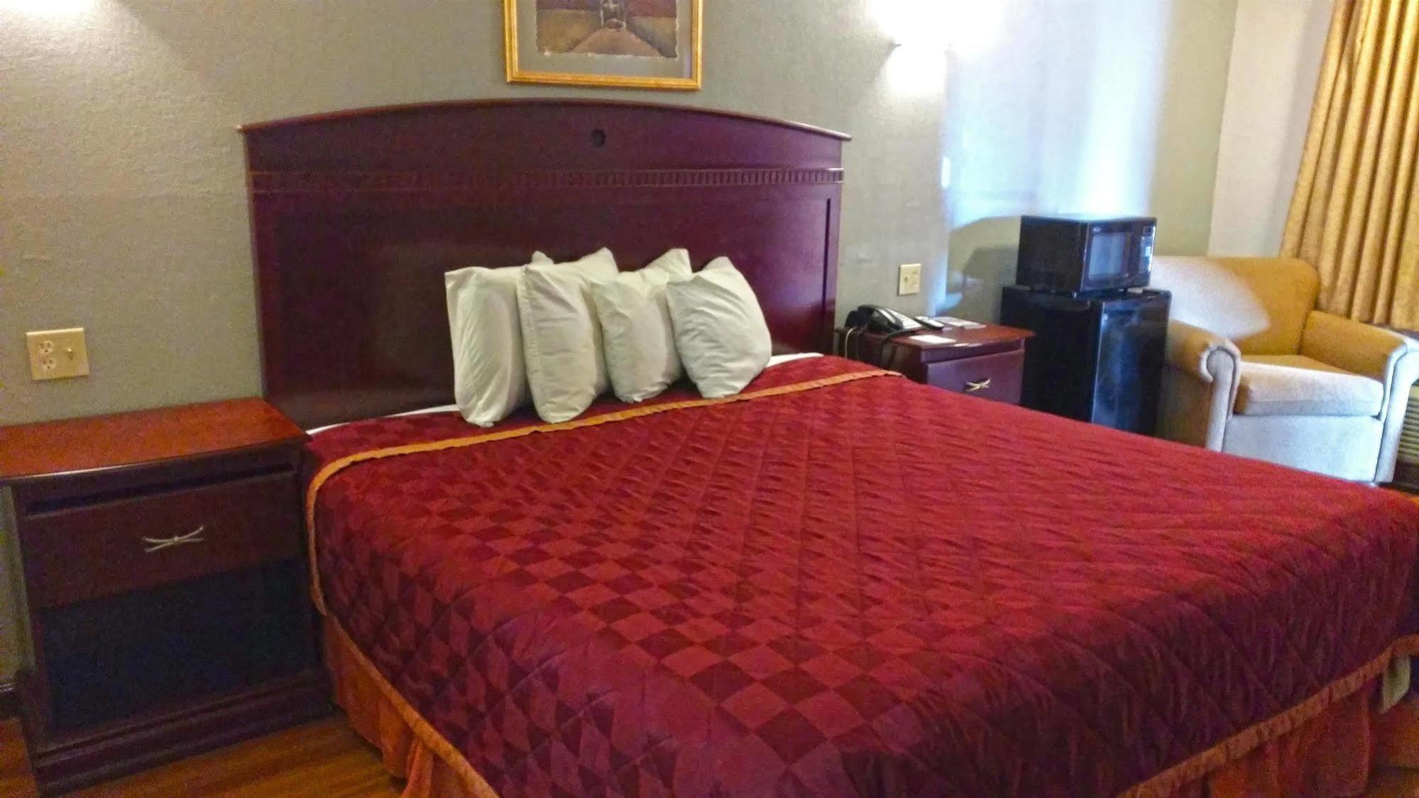 Americas Best Value Inn Мак-Кинни Экстерьер фото